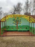 Осенний пейзаж на веранде ясельной группы.